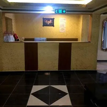 Uyar Palace *