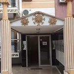 Hostel Uyar Palace