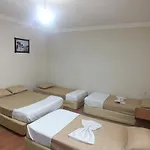Hostel Uyar Palace *