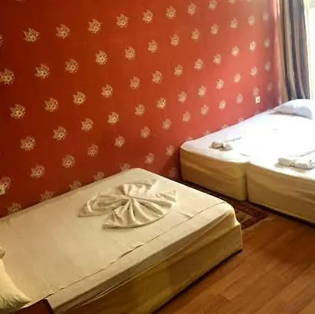 Hostel Uyar Palace
