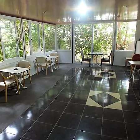 Uyar Palace אכסניה אנטליה