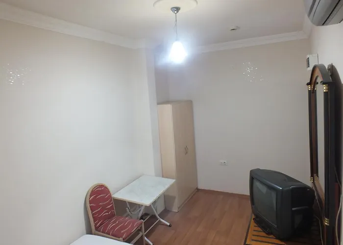 Hostel Uyar Palace Antalya