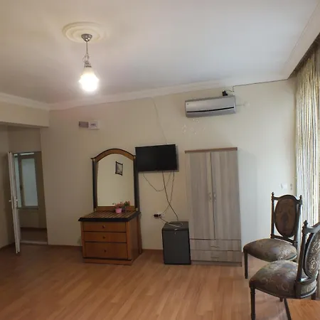 Uyar Palace